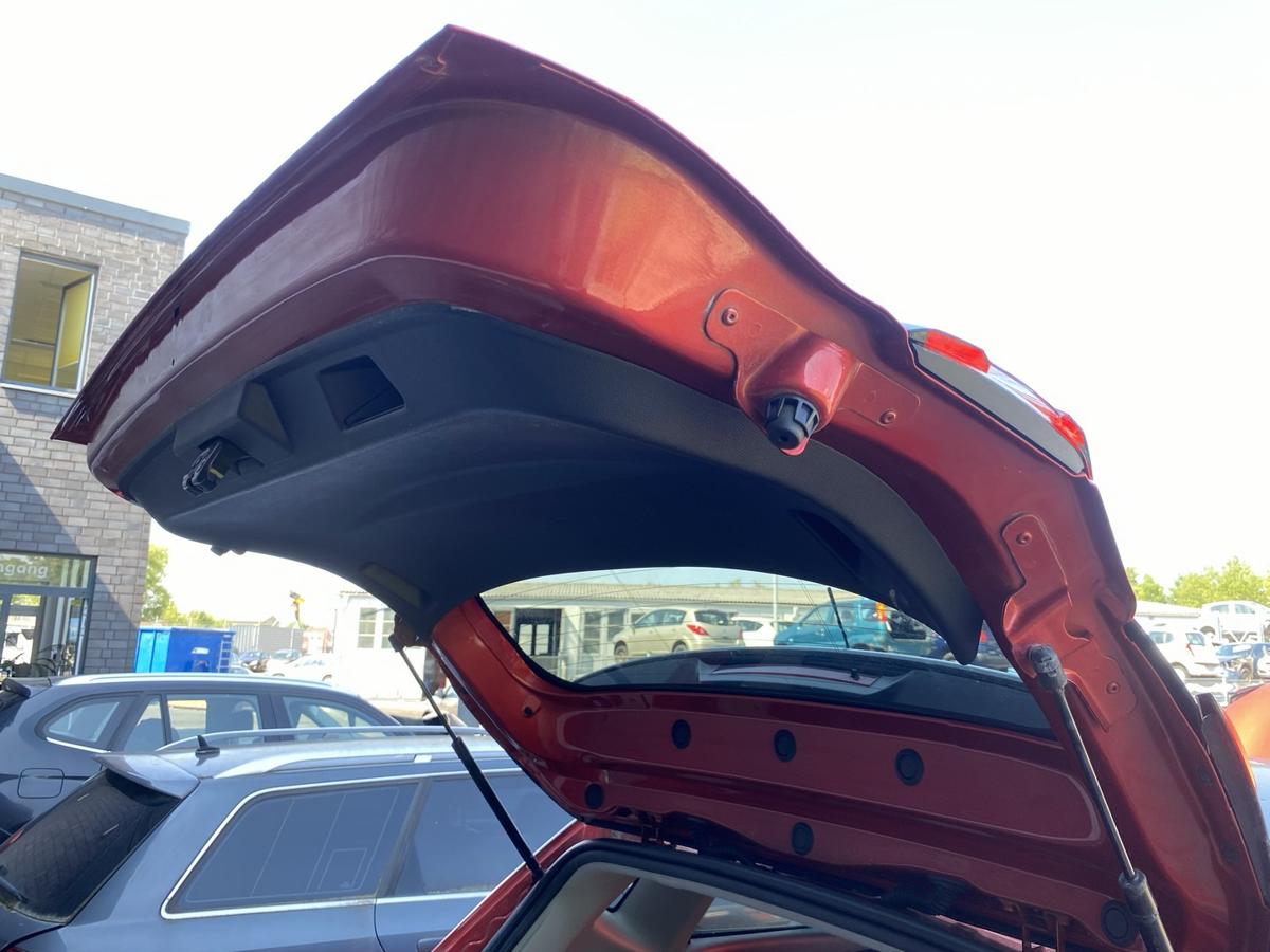 Renault Captur 1 original Heckklappe mit Heckscheibe BIXPA Rouge Flamme Bj.2017